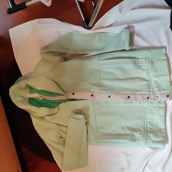 Lululemon Sz 2 Bundle Yin to my Yang Jacket  3/4 Leggings - Picture 4 of 7